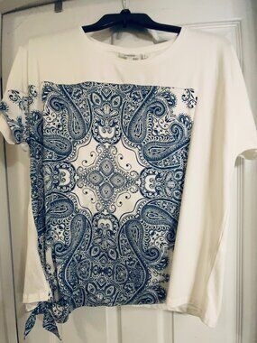 Chico’s Women’s Size 2, New With Tags, White & Blue Paisley Print Summer Blouse
